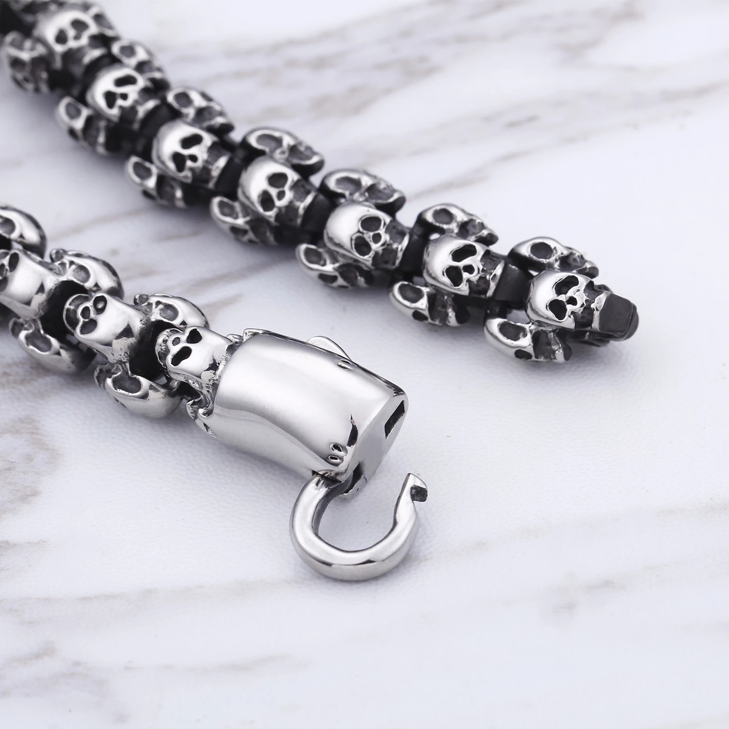Punk Rock Skull Head Link Chain Necklace for Men Stainless Steel Mens Necklaces Skull Charm Link Chains Choker Gothic Jewelry241224