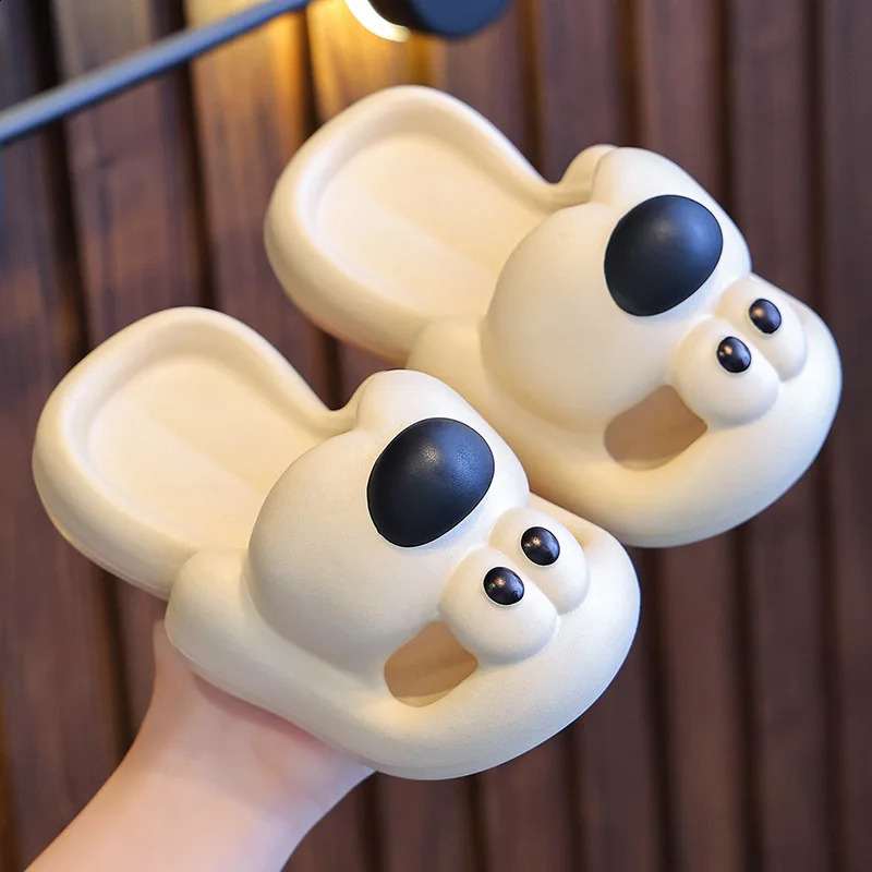 Summer Childrens Boy Girl Slippers Cartoon Dog Sandals Anti-Slip Kid Shoes Soft Sole Baby Slippers Indoor Hole Shoes A1219 241223