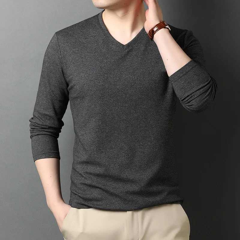 Boreathiman Top Quality New Fashion Brand Solid Color Plain T-shirt V-neck Long Sleeve Mens Cotton Casual Mens Wear W241223