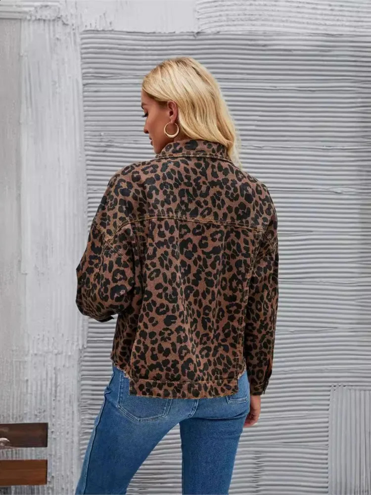 Trend Leopard Print Denim Coat Women Autumn Winter Fashion Casual Commuting Lapel Long Sleeve Short Jacket Female Streetwear 241223