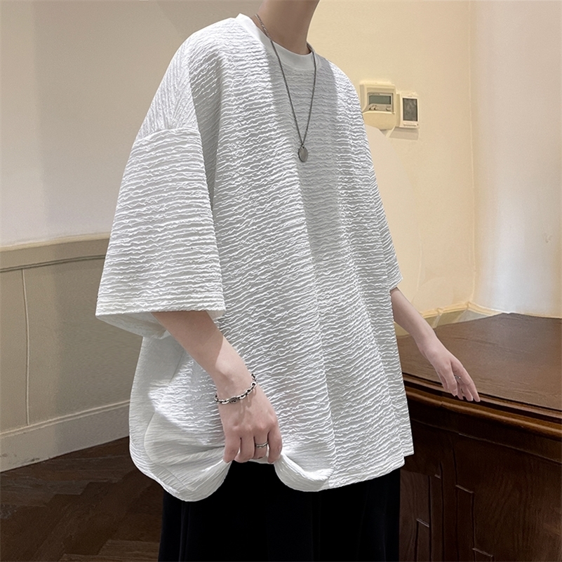 Summer Striped Texture T Shirt Men Korean Style Short Sleeve Loose Fashion Casual Easy-care Tshirt Oversized Tops WhiteBlack 241223