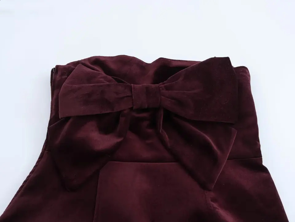 TRAFZA Womens Elegant Velvet Dress with Bow Tube Retro Dress Lined with Fashion Dinner Date Party Sexy Dress 241223
