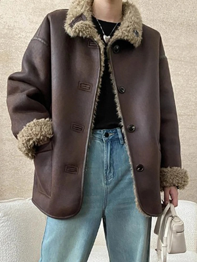 LANMREM Fashion Womens Lamb Wool Coat Office Lady Turndown Collar Spliced PU Pockets Single Breasted 2025 Winter 2DC1113 241218