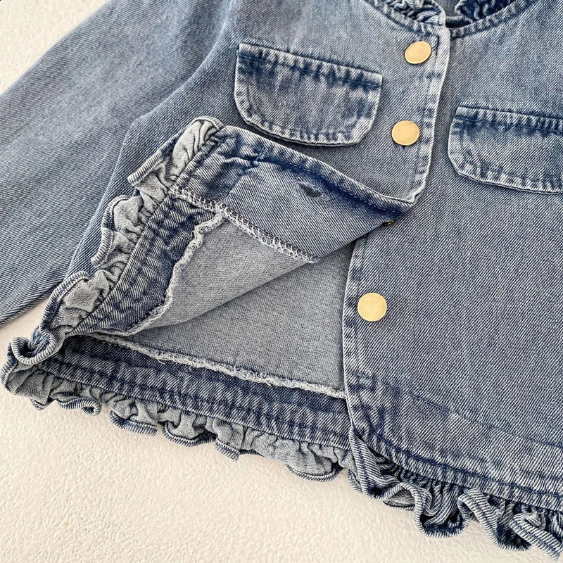 Autumn style 0-3 years old baby clothing baby girl fungus collar denim long-sleeved coat girls cardigan fashion coat 241223