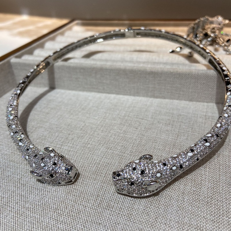 New Fashion Women Leopard Necklace White Gold Plated Full Bling CZ Leopard Neck Strap Necklaces For Girls Women