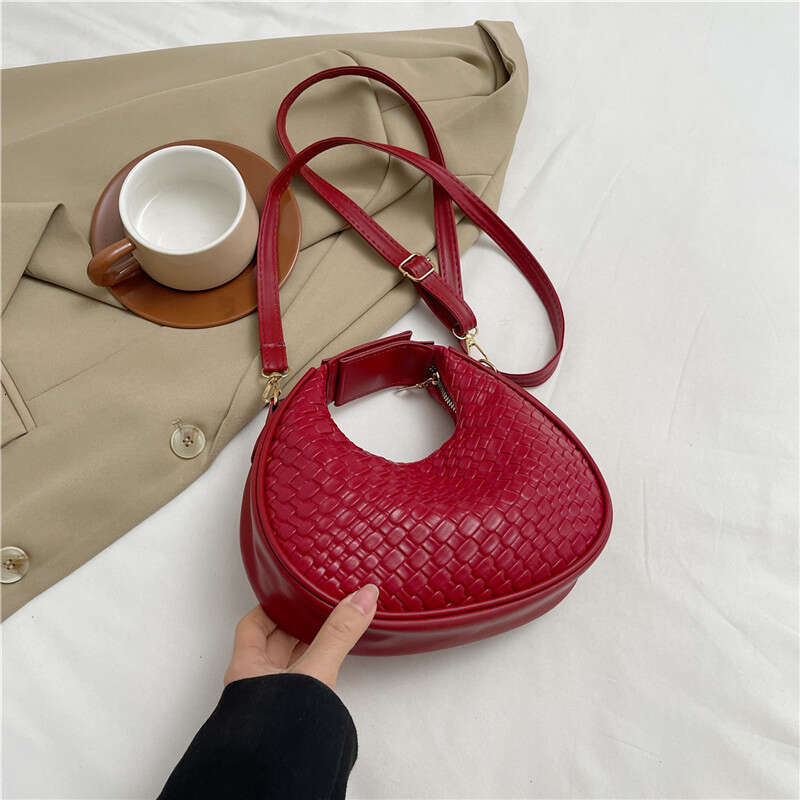 Women's Bags Handbag Women's Premium Shoulder New Fashion Niche Design Messenger Simple Style Female Woven Hobo Bag