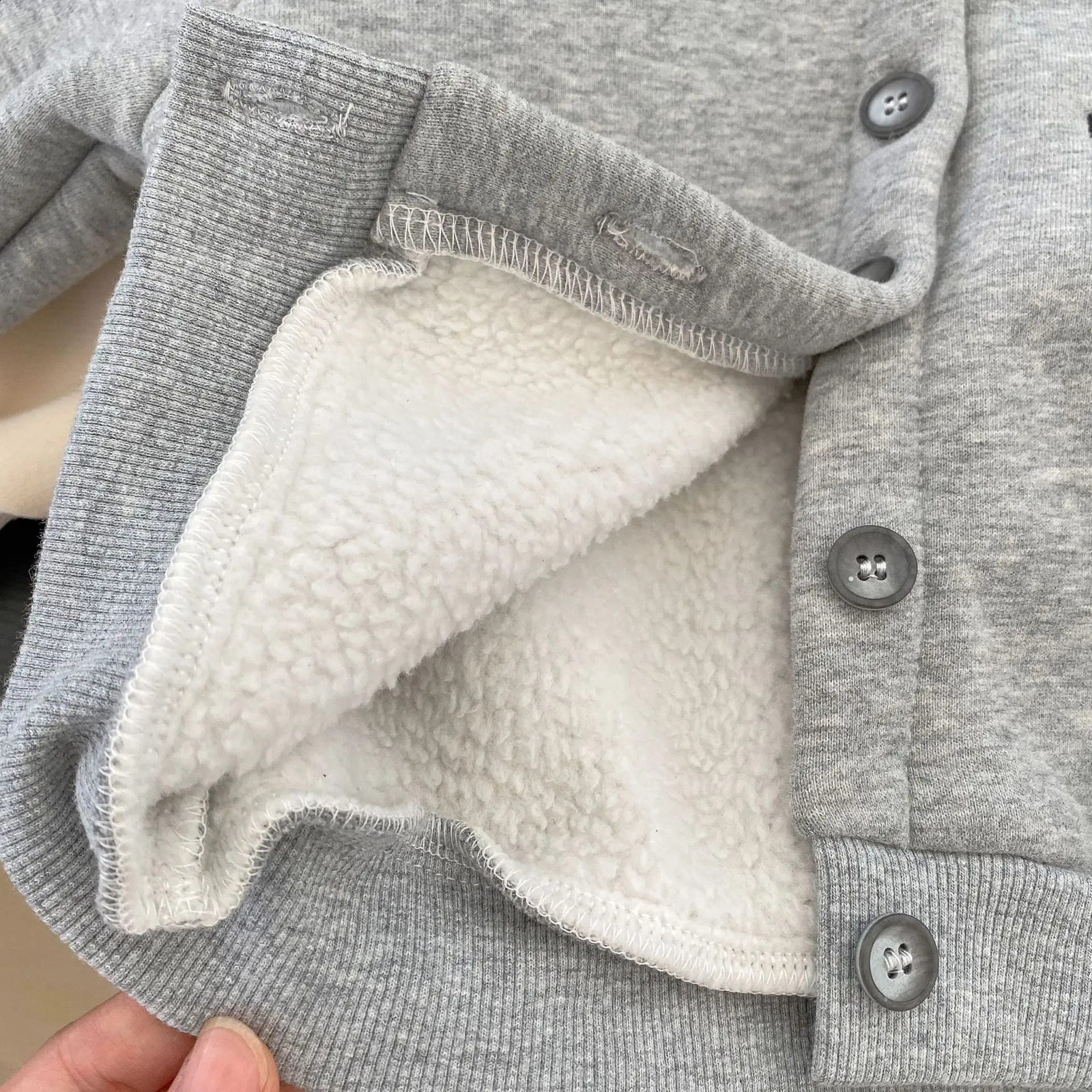 2025 Autumn Winter Baby Boy Warm Coat Infant Letter Embroidery Cotton Jacket Girls Casual Cardigan Sweatshirt Kids Clothes 241223