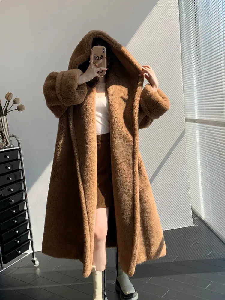 Hooded Teddy Bear Coat Apogeo Camel Silhouette Fur Coat 241220