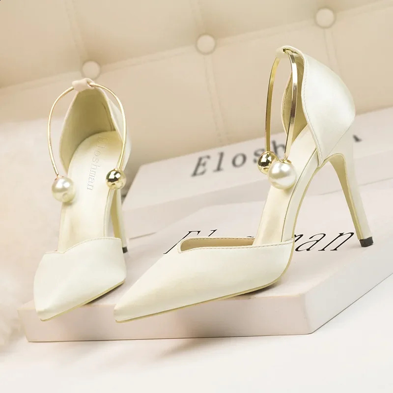 Womens pearl high heels Korean fashion sandals solid color party wedding bride pump Saltos Alto Feminina 241223
