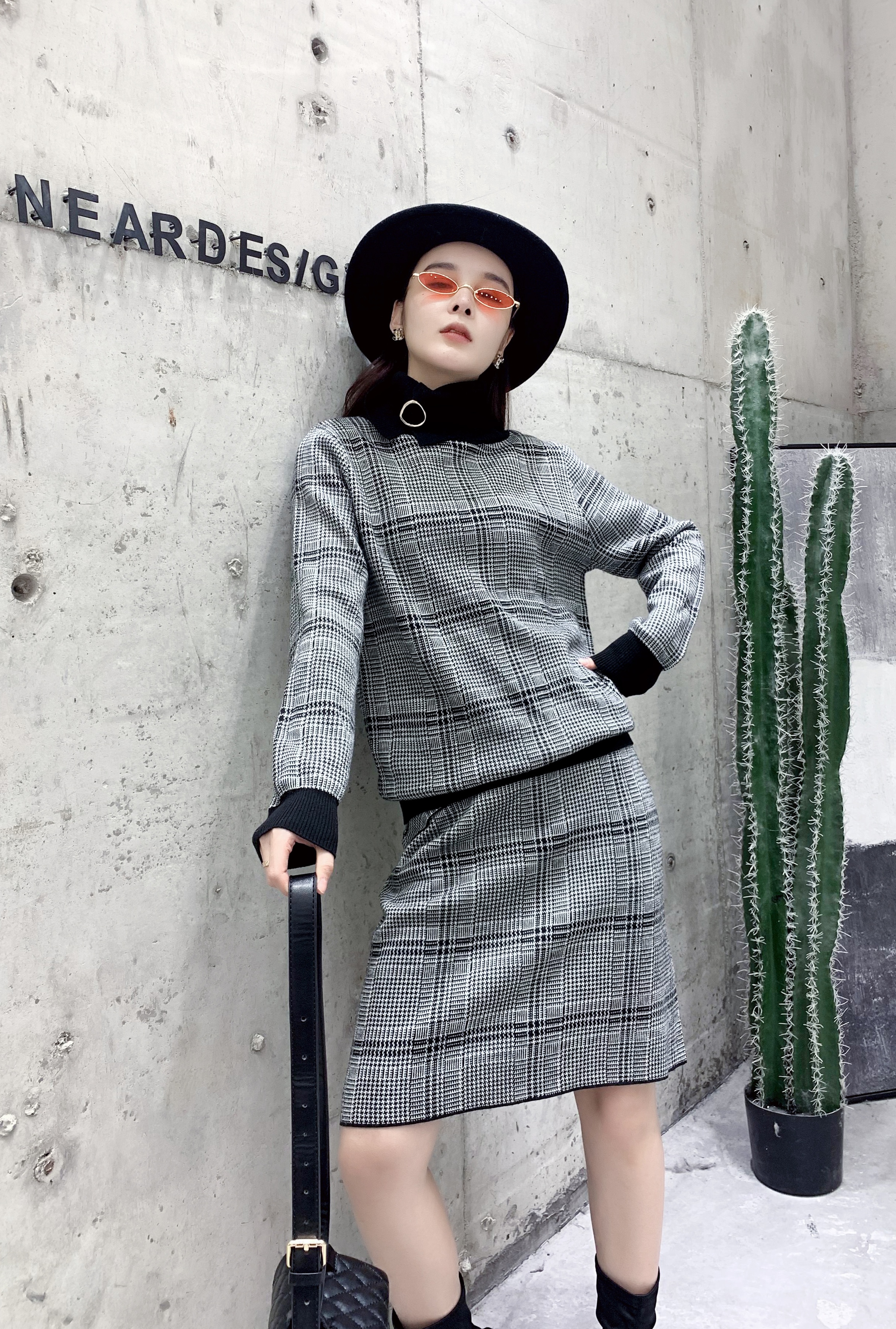 High-End Women's Wool Sweater - Fashionable Bottom Top for Fall & Winter