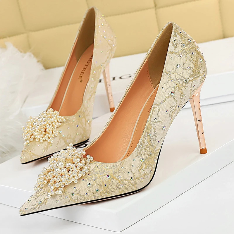 BIGTREE Shoes Pearl Flower Womens Pump Rhinestone High Heels Womens Fine High Heels Large Size Womens Pump 241223