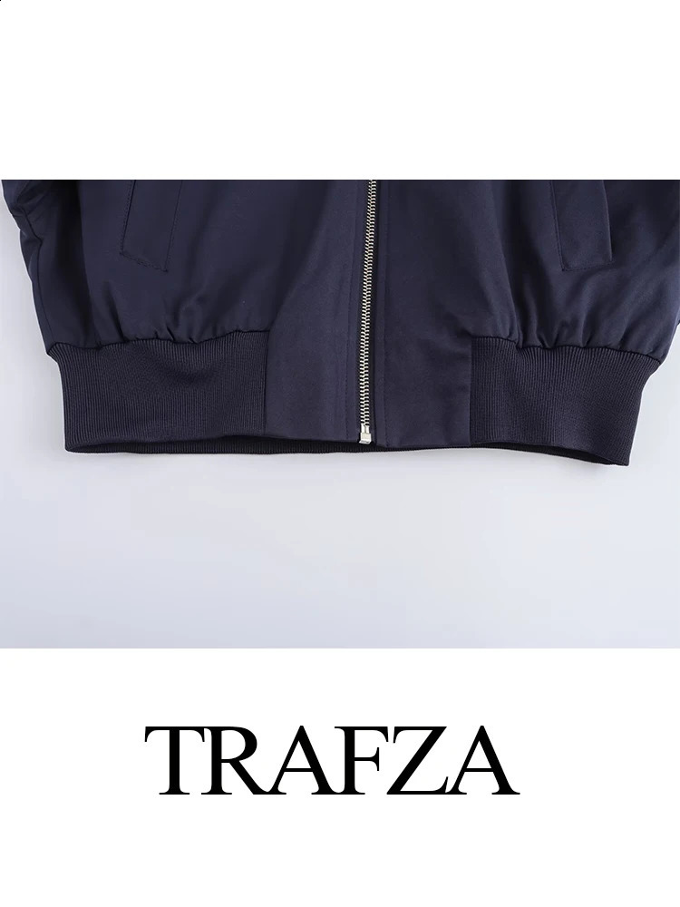 TRAFZA Womens Fashion Versatile Baseball Uniform Short Shoulder Jacket Female Front Zipper Pocket Long Sleeve Cropped Coat 241218