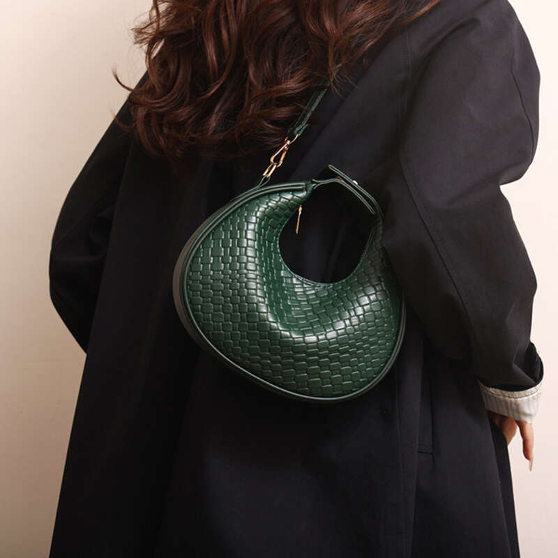 Women's Bags Handbag Women's Premium Shoulder New Fashion Niche Design Messenger Simple Style Female Woven Hobo Bag