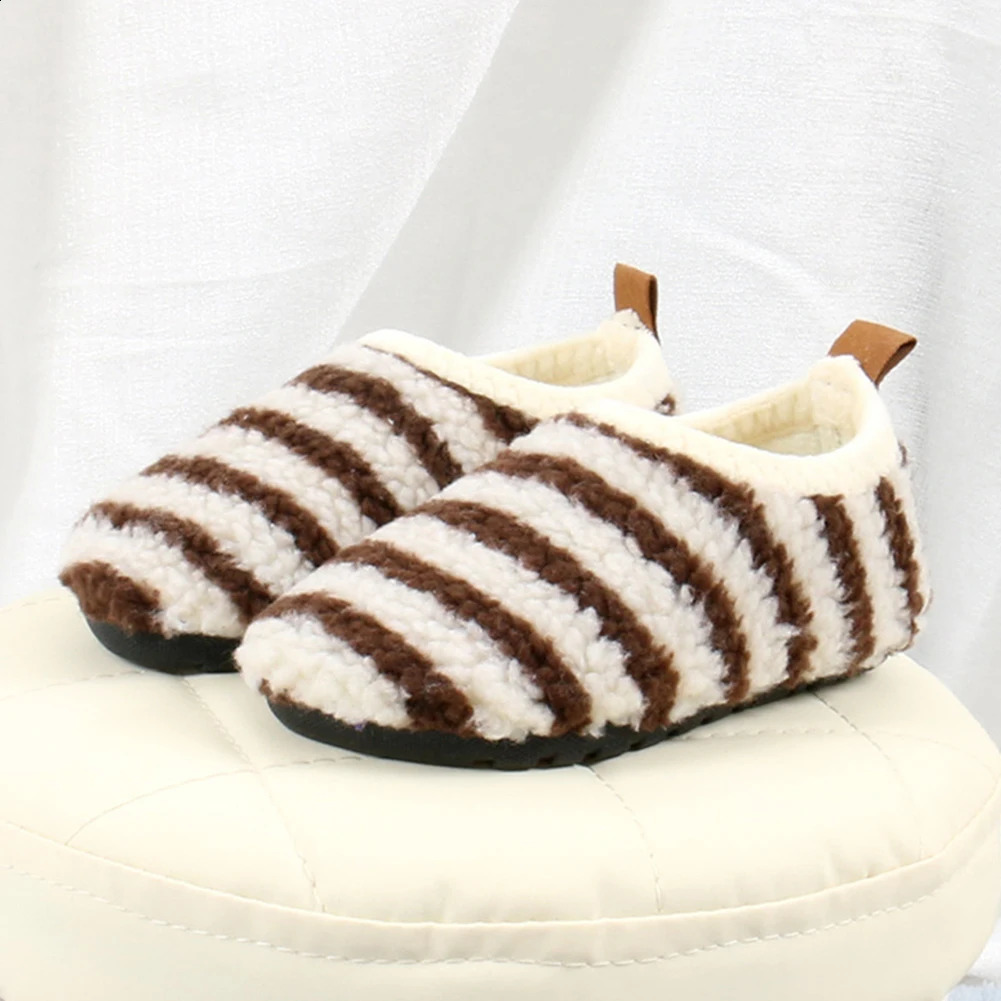 Kids Plush House Shoes Fluffy Home Slippers Non Slip Fuzzy Socks Slippers Soft Thermal Indoor Slippers for Kids Boys Girls 241223