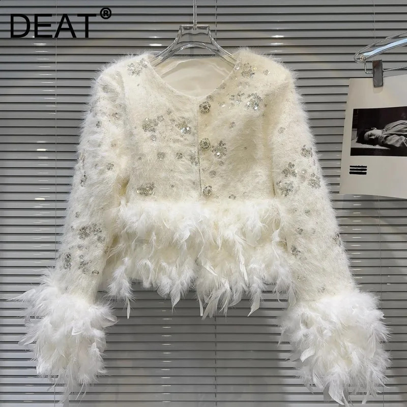DEAT Winter Item Fashion Feather Patchwork Pearl Quilted Coats For Women Causal Short Warm Jackets Female 11A01645 241223
