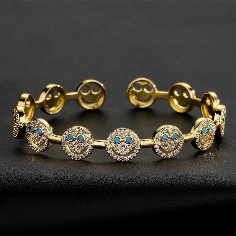 TrendMen Hiphop Rock Smiling Laugh Face Copper Zirconia Bangles For Men Gold Color Metal Crystal Party Wristlet Jewelry Gifts 241224