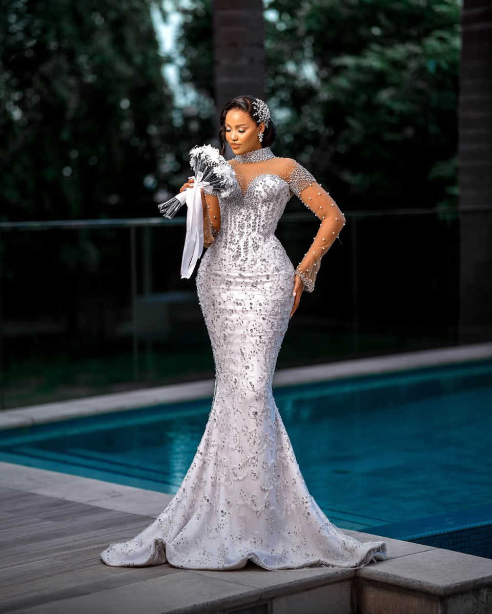 Mermaid Wedding Dresses For Women High Collar Long Sleeves Gown Sequins Rhie Pearls Sweep Train Customized Dress
