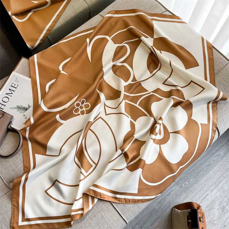 Sarongs 90cm square scarf twill silk feel womens headscarf shawl and luxurious hair wrap C tter printed neck scarf Bandana Pashmina H241224