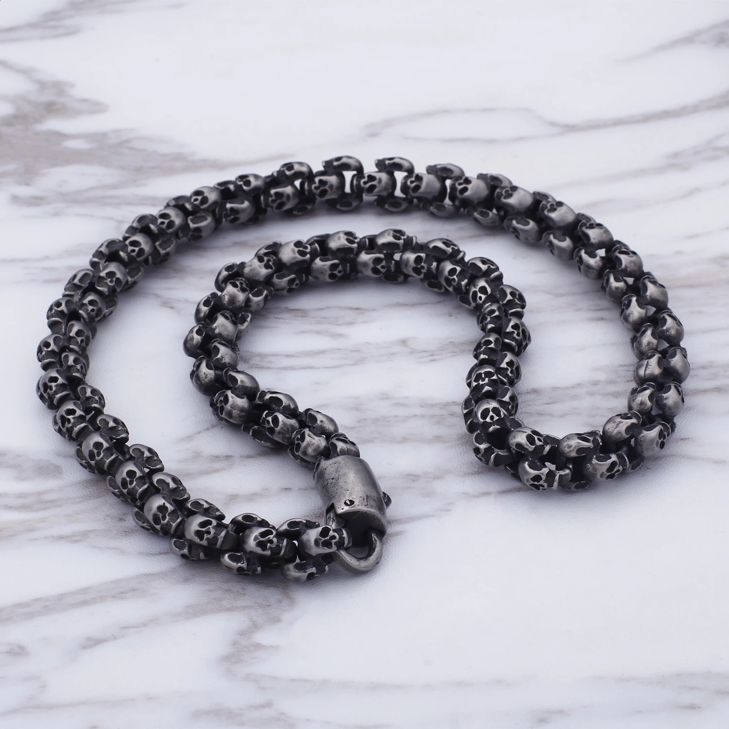 Punk Rock Skull Head Link Chain Necklace for Men Stainless Steel Mens Necklaces Skull Charm Link Chains Choker Gothic Jewelry241224