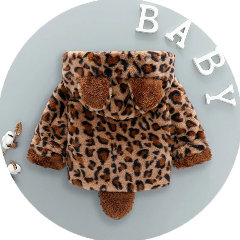 Baby Girls Warm Jackets Boys Hooded Outerwear 0-4 Years Baby Clothing Winter Thick Wool Fur Coat Infant Kids Cute Plush Jacket 241223