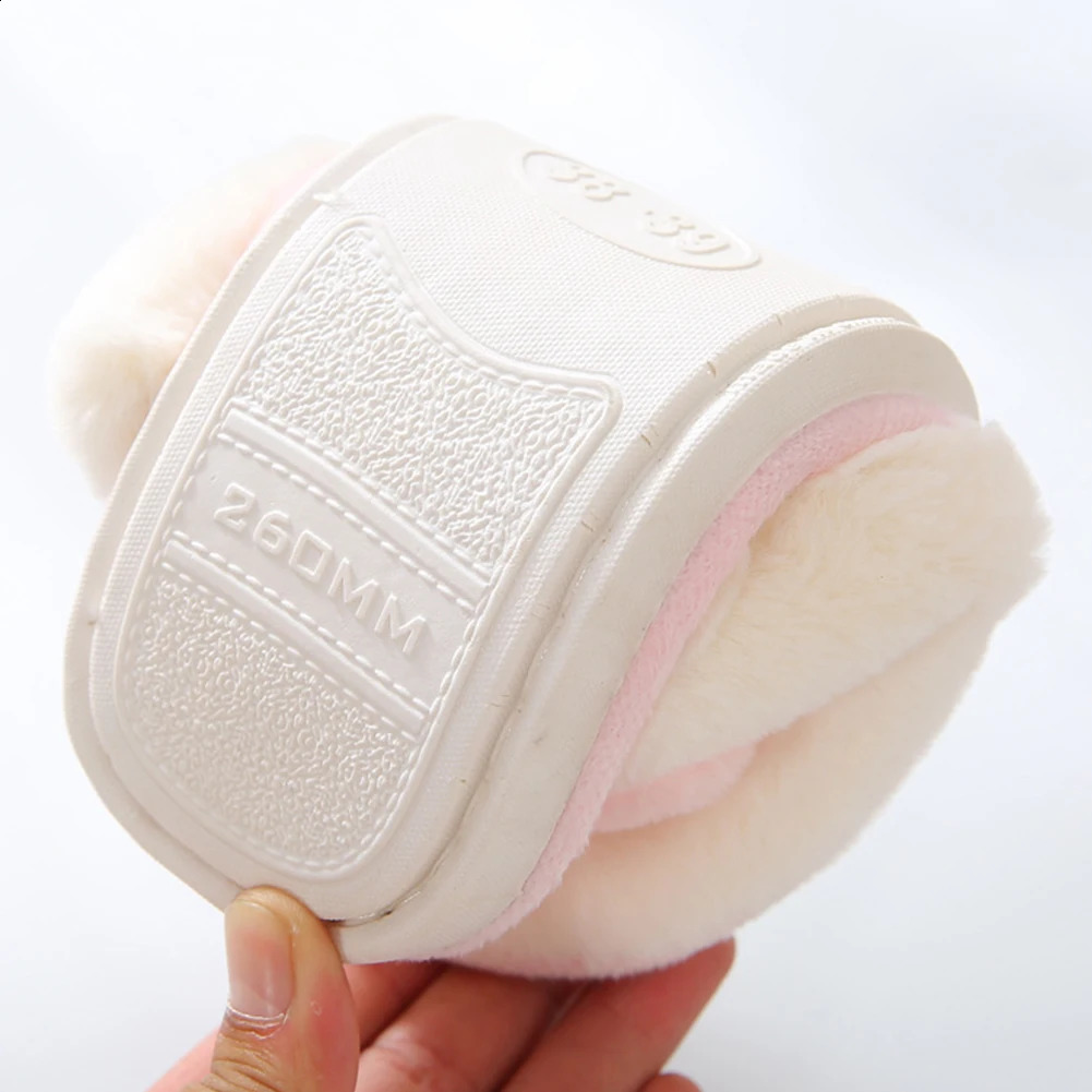 Unisex Plush Heart Slippers Non-Slip Fluffy Heart Slippers Soft Winter Platform Slippers Couple Indoor Slippers 241223