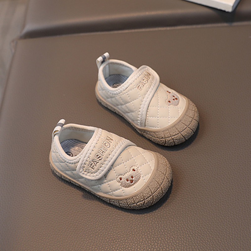 Baby Shoes Cartoon Little Bear Embroidery First Walkers Toddler Shoes Anti-Slip Kidsnest Boys Girls Sneakers Infant Casual Shoes Sizes US0.5C-US4C