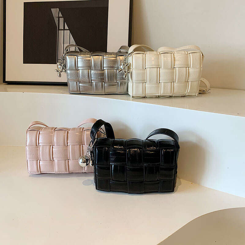 Women's High-End Woven Small Square Handbag - Fashionable Shoulder Crossbody Bag with Trendy Design