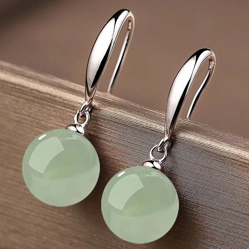 Vintage green jade earrings White Pearl 18K Gold 925 Sterling Silver Stud Earrings for Women Fine Jewelry Gift 241223