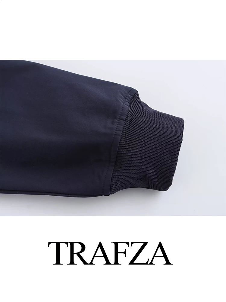 TRAFZA Womens Fashion Versatile Baseball Uniform Short Shoulder Jacket Female Front Zipper Pocket Long Sleeve Cropped Coat 241218
