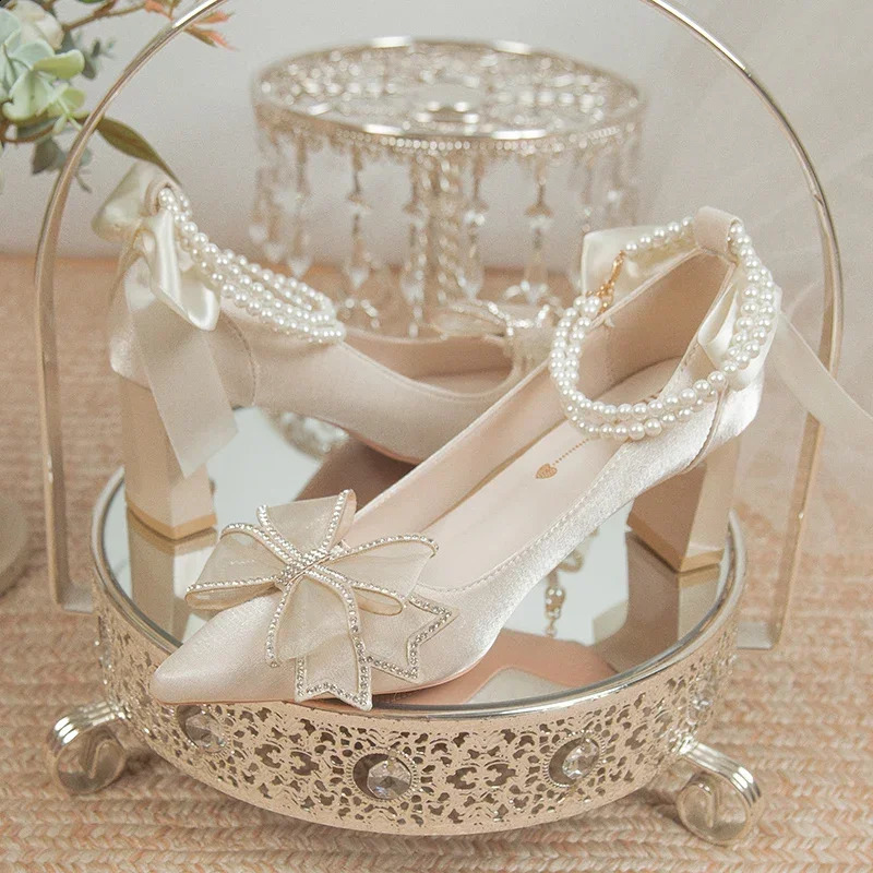 Bridal shoes fancy high heels pump womens elegant pearl strap wedding party shoes womens silk pointed toes 241223