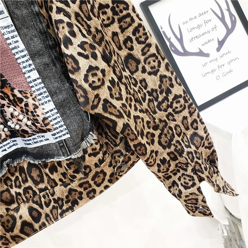 Autumn Spring Patchwork Leopard Denim Jacket Women Long Sleeve Single Breasted Loose Fit Pearls Printed Casual Short Outerwear 241223