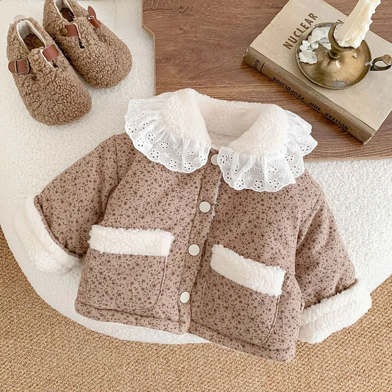 Winter Toddler Baby Girl Thicken Warm Jacket Floral Printing born Baby Girls Plush Cardigan Coat Children Thick Plush Clothes 241223