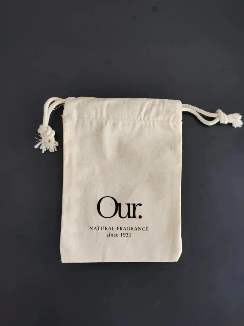 Wholesale 100pcslot Custom Printed Natural Cotton Drawstring Pouch Gift Package Bags Personalize Texts Plain Storage 241213