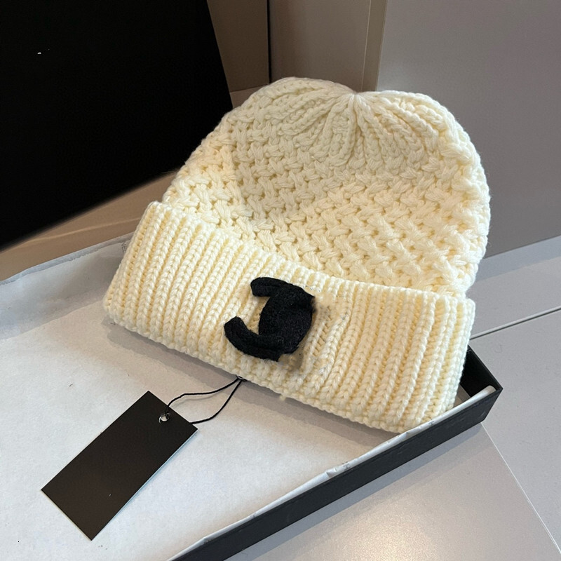 designer bonnet Warm Ski Hat women Knitted with Ear Flaps for Women womens hat cap multiple colors to fit any fashion preference men embroidery cap