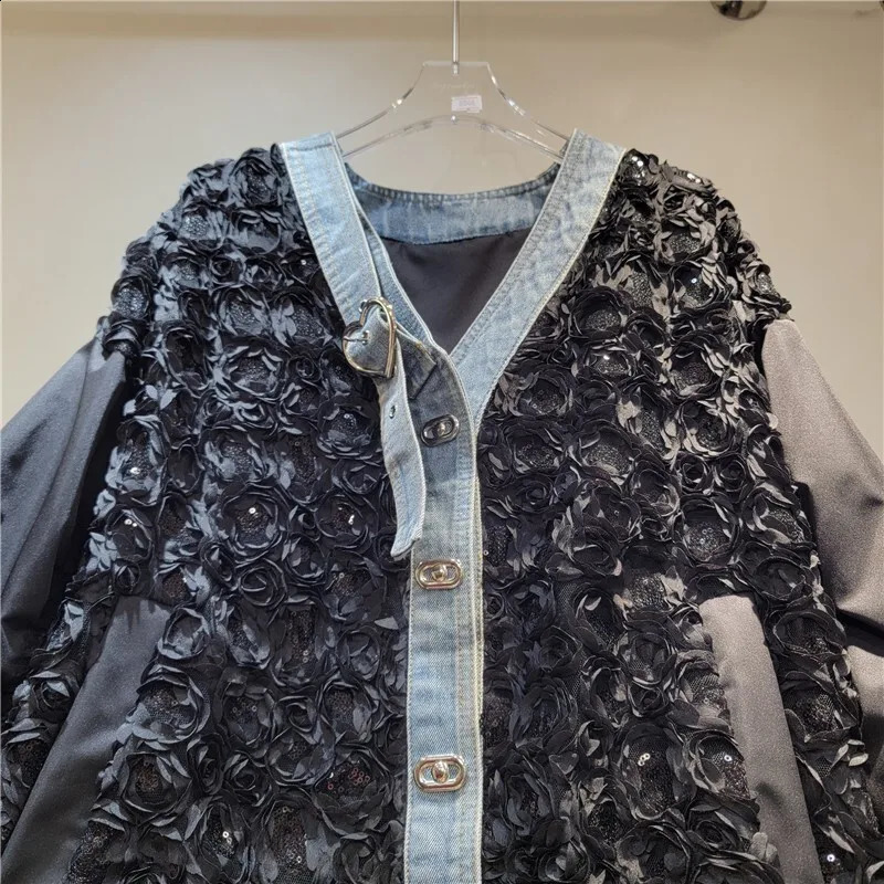 DEAT Womens Coat Patchwork Denim Pleated Flowers Sequins Gold Buttons Loose Elegant Jackets 2025 Spring Fashion 29L9418 241218