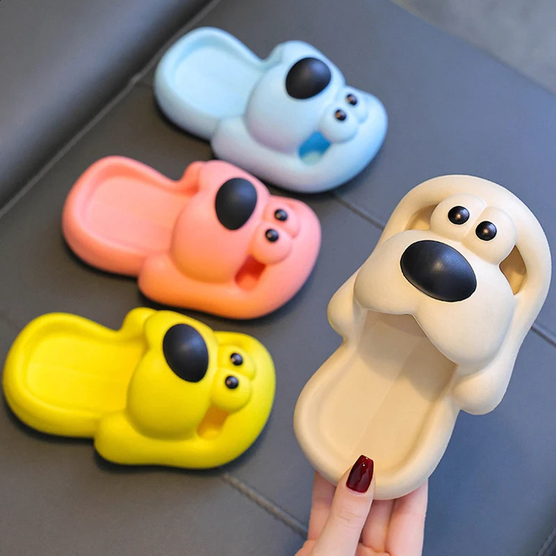 Summer Childrens Boy Girl Slippers Cartoon Dog Sandals Anti-Slip Kid Shoes Soft Sole Baby Slippers Indoor Hole Shoes A1219 241223