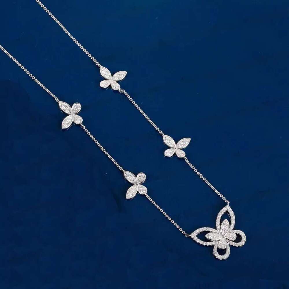 Sier Phantom Butterfly Pendant Necklace for women Five wers with Dia Bracelet designer Jewelry Women collarbone Chain Engagement gift