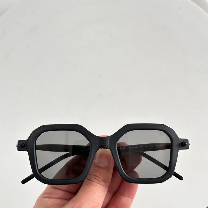 Y2K Style Germany Sunglasses Maske P9 Fashion Vintage Rectangle Glasses For Men Women Classic Eyewear Outdoor Travel Shade 241223