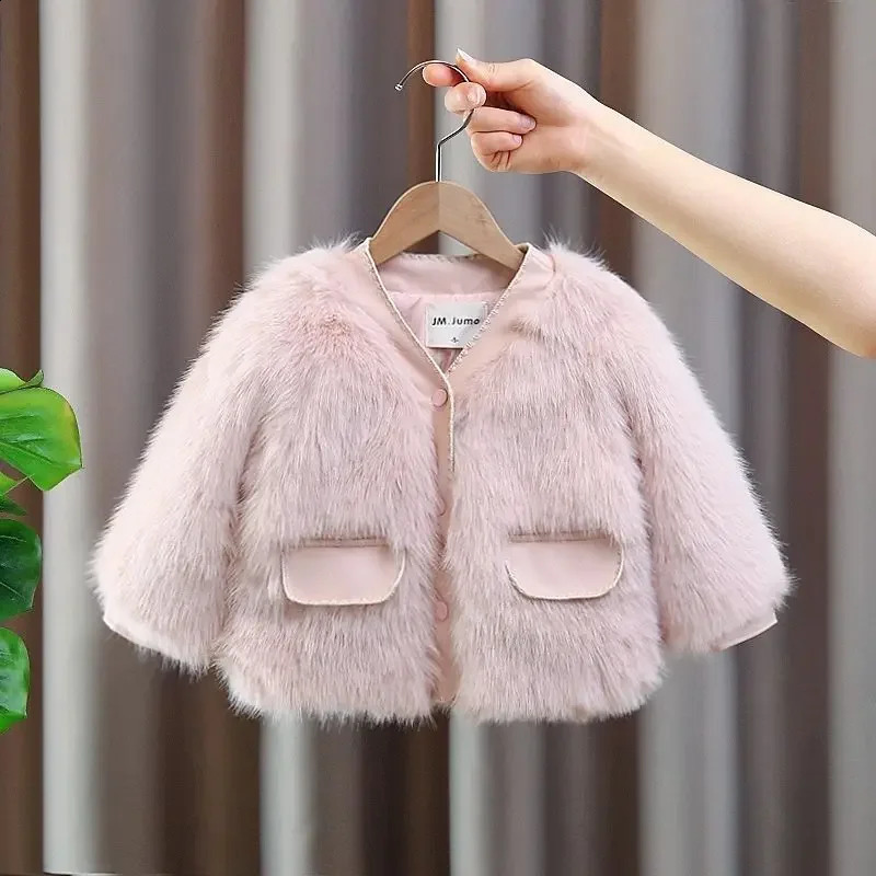 Baby Girls Coats Fashion Sweet Leather Fur Coat Autumn Childrens Thicken Keep Warm Coats 241223