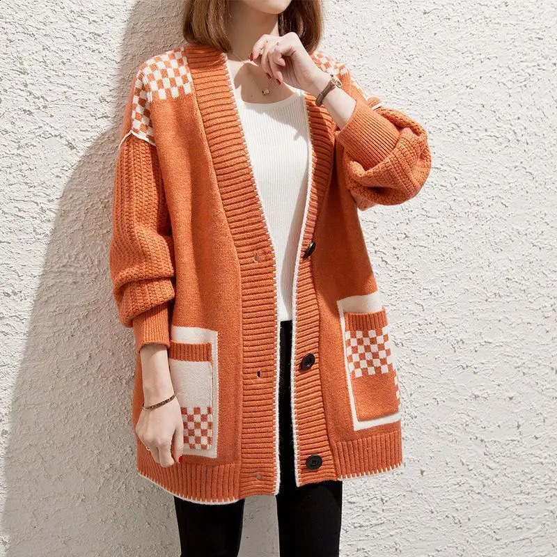 Sweater Womens Autumn and Winter Versatile Korean Version Loose Cardigan Knit Top for Outerwear with Trendy Temperament 241220