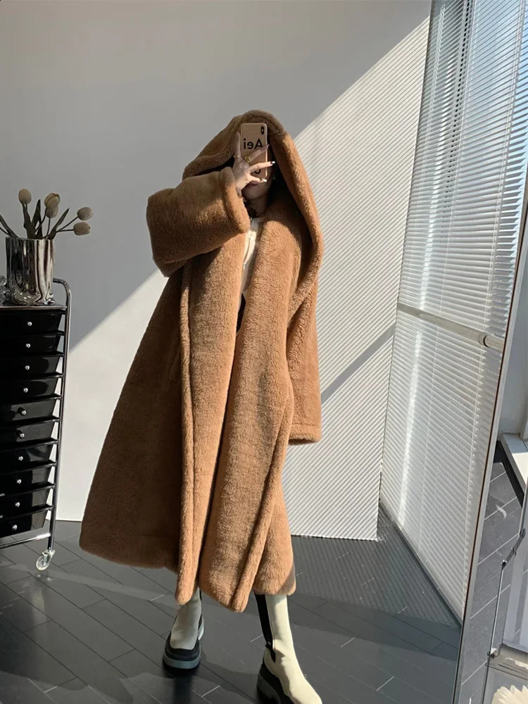 Hooded Teddy Bear Coat Apogeo Camel Silhouette Fur Coat 241220