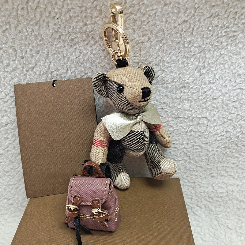 Stylish Handbag Charms Keyrings Leather Bear Pendant for Purses Keys and Bkpks Casual Lanyard with Classical Design L250928S2IF