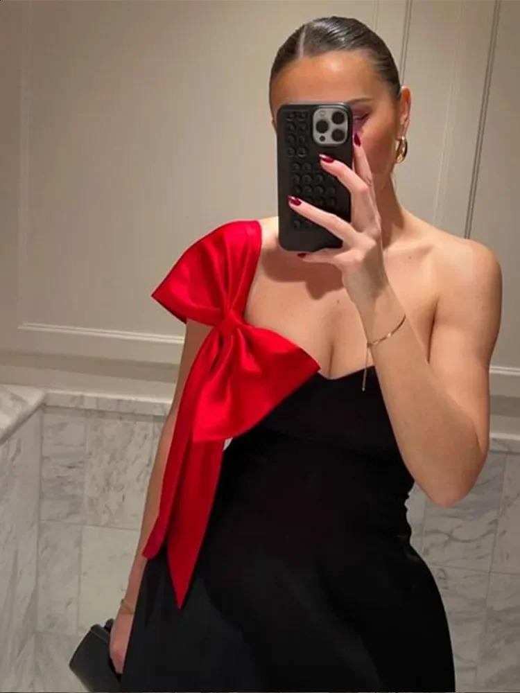 Chic 2025 Christmas and Year Party 3D Bow Comparison Mini Dress Sexy Sleeveless High Quality Tank Top Womens Dress 241223