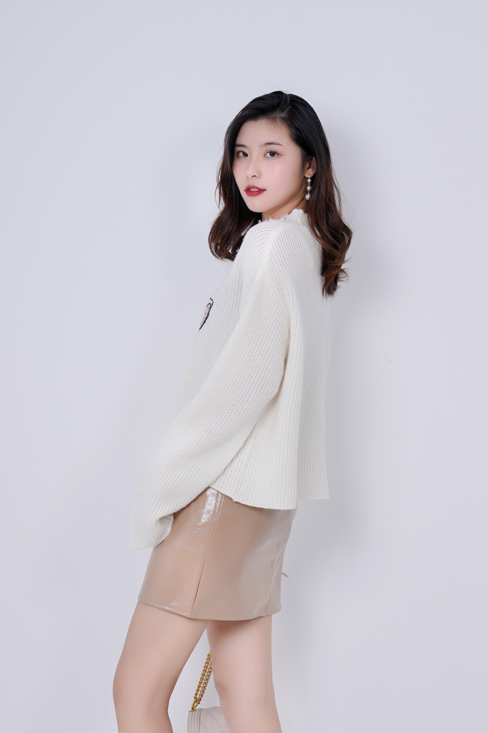 Women's Autumn Winter Wool Sweater - Slim Fit, Stylish Interior Top