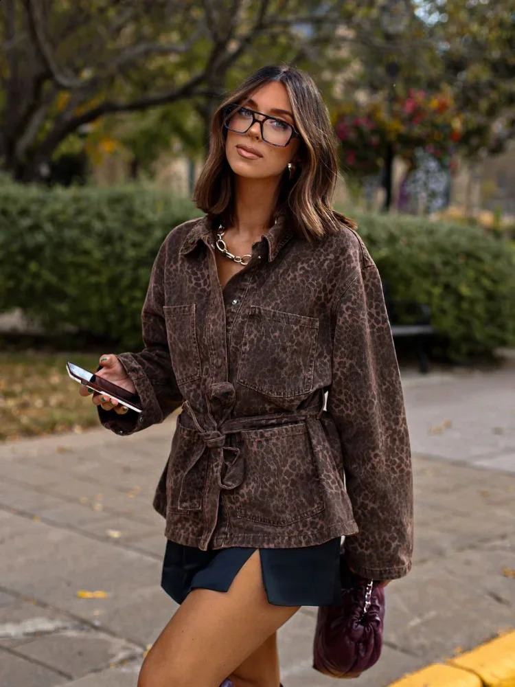 Leopard Printed Denim Single Breasted Belt Womens Coat Fashion Lapel Long Sleeves Pockets Jackets Autumn Chic Ladies Outerwear 241223