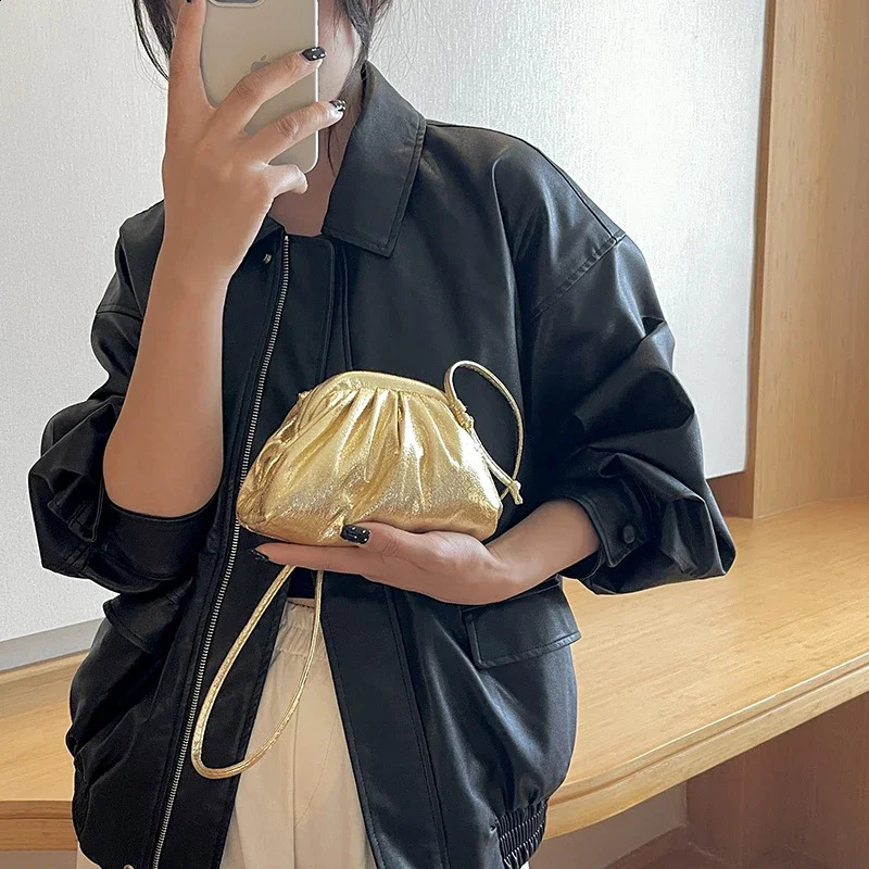 Fashion Woman Pleated Small Laser Crossbody Bag Simple Soft PU Leather Cloud Shoulder Bag Evening Party Clutches Purse Female 241223
