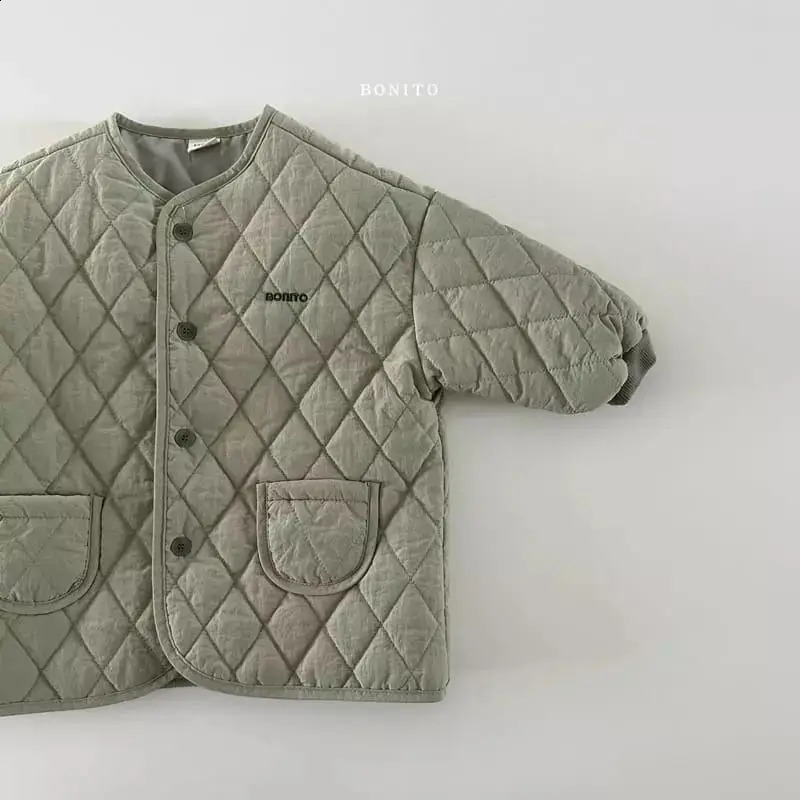 Winter Baby Letter Print Warm Coat Children Long Sleeve Cotton Padded Jacket Solid Infant Girl Thick Warm Clothes 241223