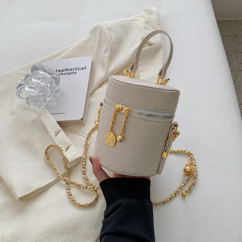 Free shipping 2025 Single Shoulder Bags for Women lady Bucket Handheld Cylinder Chain Crossbody Bag