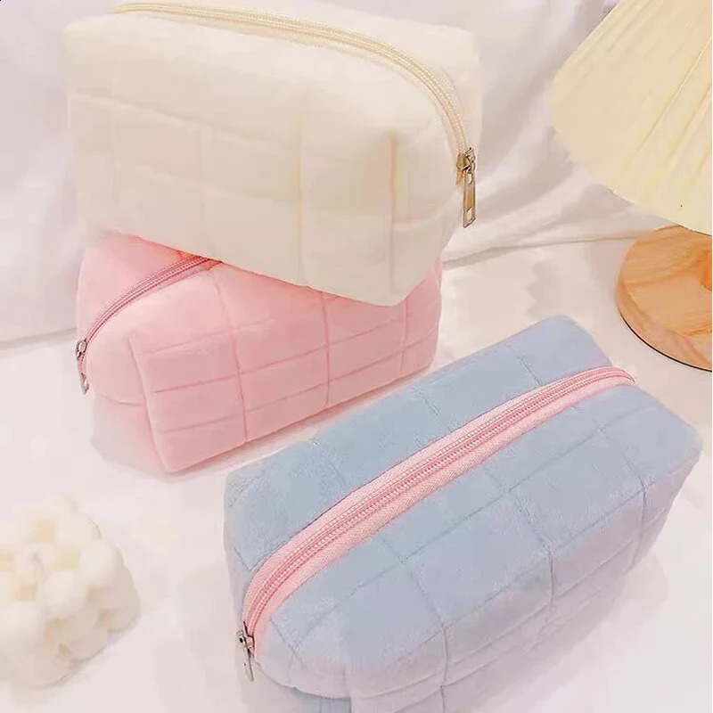 Solid Fur Cosmetic Storage Bag Large Women Zipper Makeup Organizer Handbag Stationery Pencil Case Travel Make Up Toiletry Punch 241213