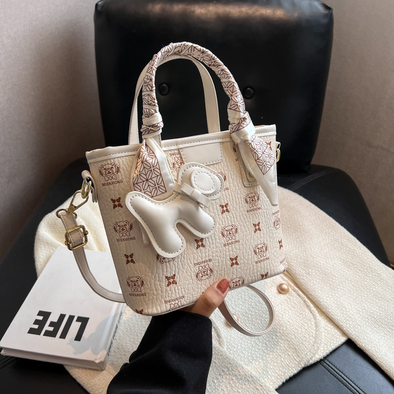 2025 Designer shipping 3 new Free Single Shoulder Bags for Women lady fashion handbag fashionable crossbody Bucket bag